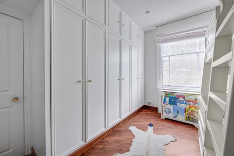 4 bedroom maisonette to rent, Beaufort Street, Chelsea SW3