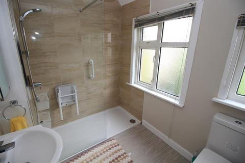 44 Kirkstall Mount, Leeds, LS5 3DP