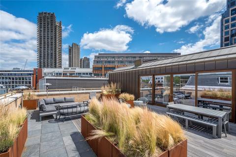 3 bedroom penthouse to rent, Bartholomew Close, Farringdon, Barbican, London, EC1A
