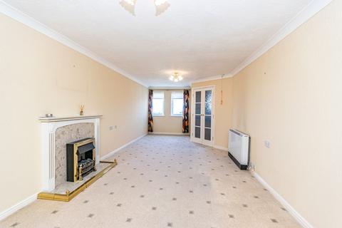 2 bedroom apartment for sale - South Promenade, Lytham St Annes, FY8