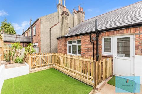 2 bedroom apartment for sale, Stanmer Park Road, Brighton, Brighton