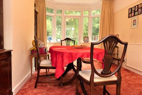 7 Midland Drive, Sutton Coldfield, B72 1TU