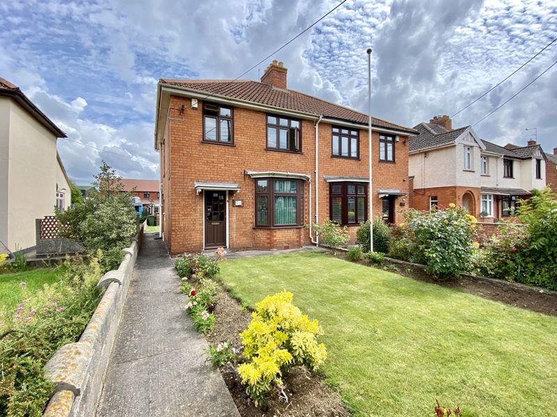 Taunton Road, Bridgwater 3 bed semidetached house for sale £230,000