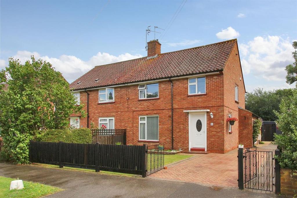 Springfield Road, Edenbridge 3 bed semidetached house £420,000