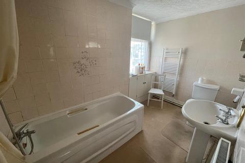 47 Bigyn Road, Llanelli, SA15 1NT