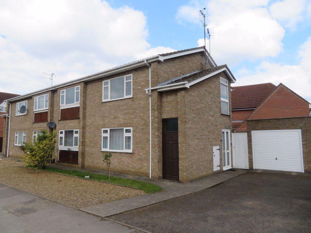 St Pauls Road, Peterborough 2 bed flat £695 pcm (£160 pw)