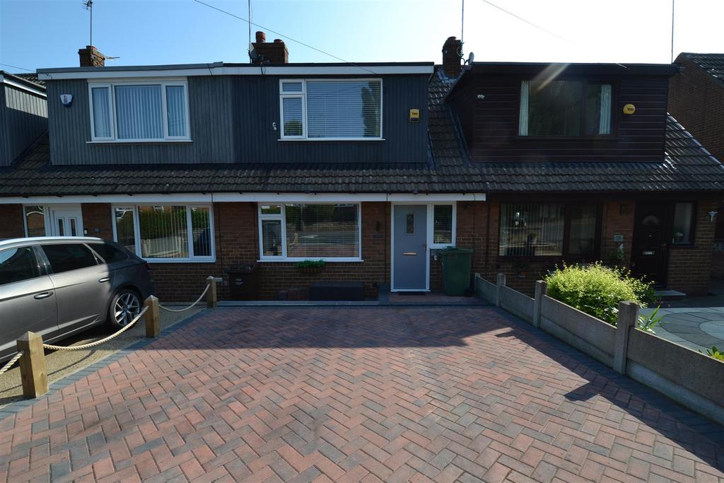 Kenmore Road, Cleckheaton 2 bed terraced house £150,000
