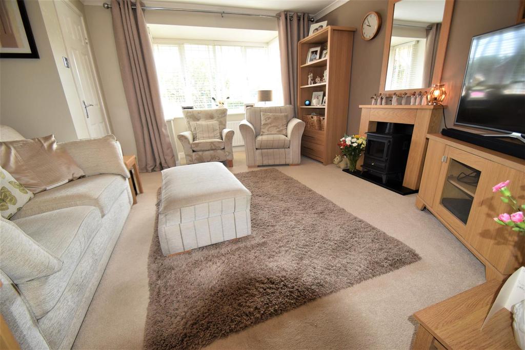 Drive, Telford 4 bed detached house £285,000