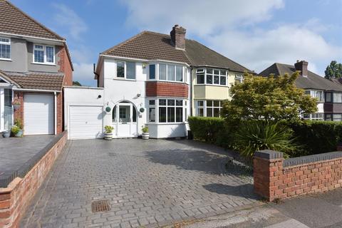 43 Banners Gate Road, Sutton Coldfield, B73 6TY