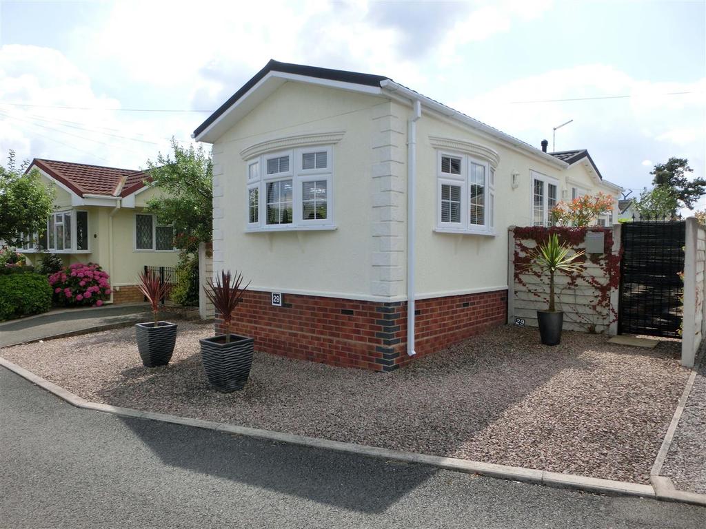 Chapel Lane, St Mary's Park, Wythall 1 bed park home for sale £150,000