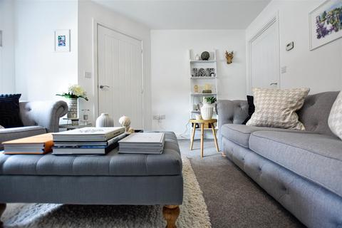 11 Eyres Drive, Castle Hill, Swanscombe, DA10 1DF