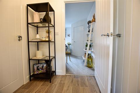 11 Eyres Drive, Castle Hill, Swanscombe, DA10 1DF
