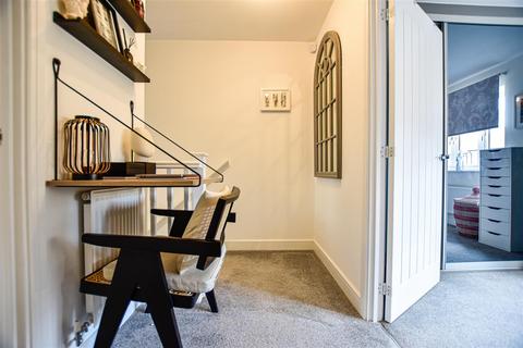 11 Eyres Drive, Castle Hill, Swanscombe, DA10 1DF