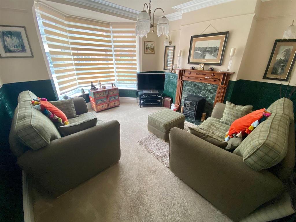 Lower Stanton Road, Ilkeston 4 bed semidetached house £245,000