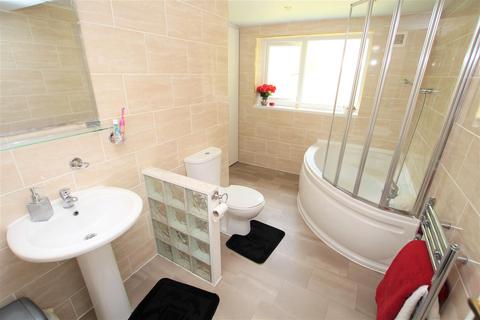 27 Hazel Walk, Bradford, BD9 6AH