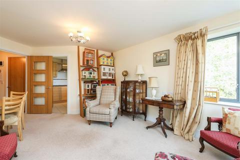 2 bedroom apartment for sale, Jenner Court, St George's Rd, Cheltenham GL50 3ER