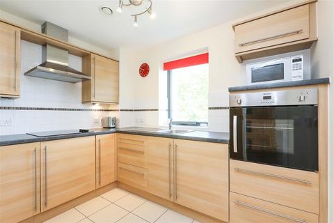 2 bedroom apartment for sale, Jenner Court, St George's Rd, Cheltenham GL50 3ER