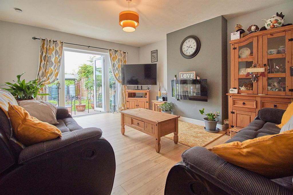 Coronation Road, Earl Shilton 2 bed semidetached bungalow £200,000