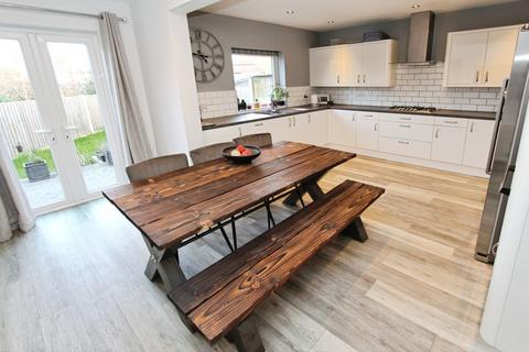 4 bedroom semi-detached house for sale, Hillview Road, Toton, NG9