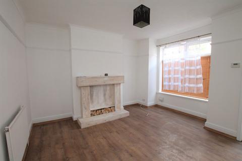 2 bedroom detached house to rent, Winslade Crescent, HU5