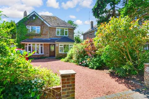 129 Littlestone Road, Littlestone, New Romney, TN28 8NH