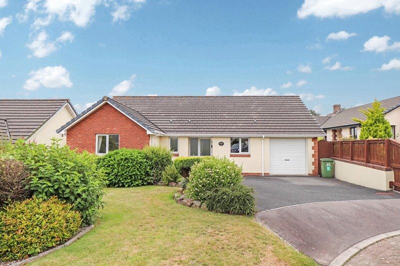Holsworthy, Devon 3 bed bungalow to rent £1,250 pcm (£288 pw)