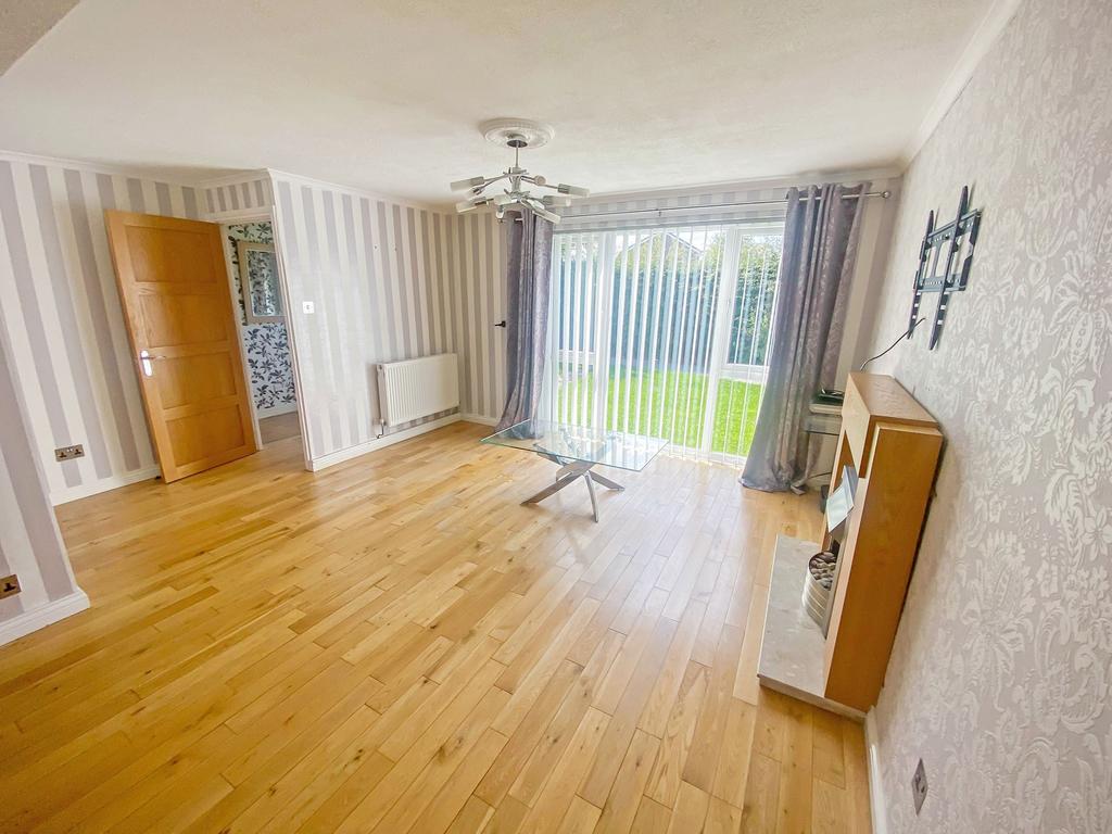 Chesterhill, Cramlington... 3 bed terraced house £100,000