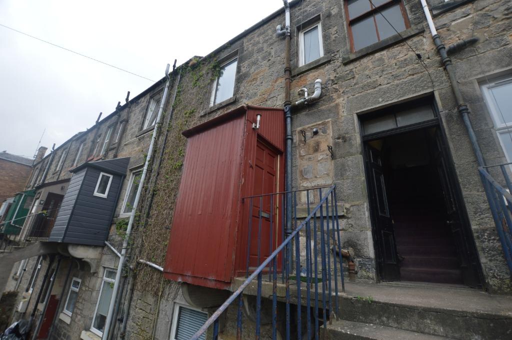 Brucefield Avenue, Dunfermline, Fife... 1 bed flat £475 pcm (£110 pw)