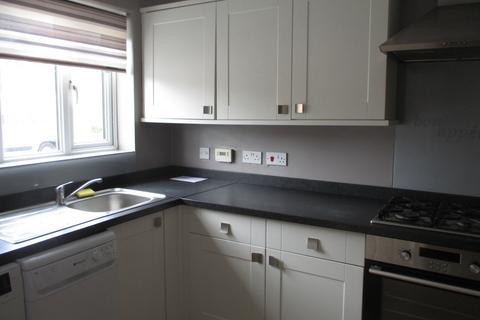 3 bedroom semi-detached house to rent, Fleming Close, Stockton on Tees TS19
