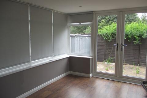 3 bedroom semi-detached house to rent, Fleming Close, Stockton on Tees TS19