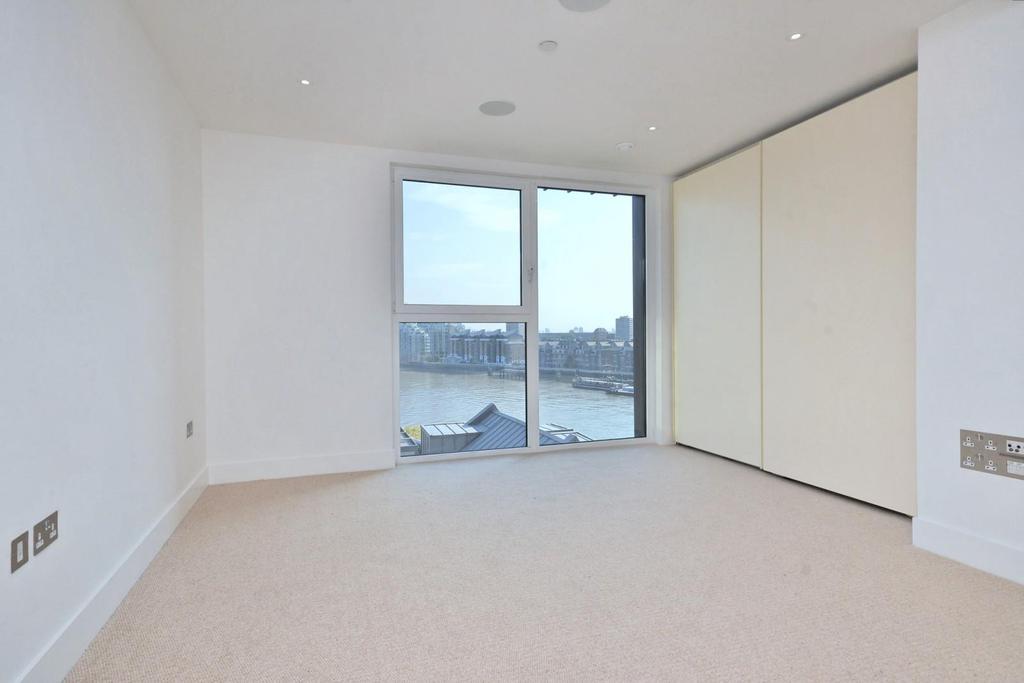 Westbourne Apartments, Central Avenue, Fulham, London, SW6 2 bed flat
