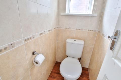 228 Turf Lane, Royton, Oldham, OL2 6ET