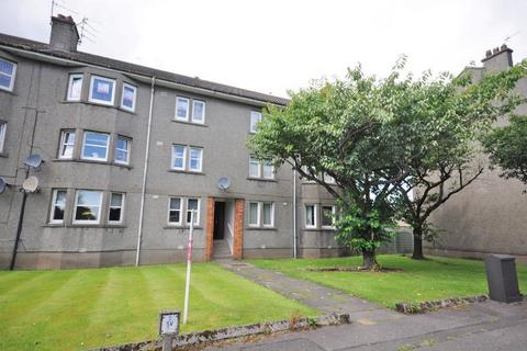 2 bedroom flat to rent, Eastfield Crescent, Dumbarton, West Dunbartonshire, G82