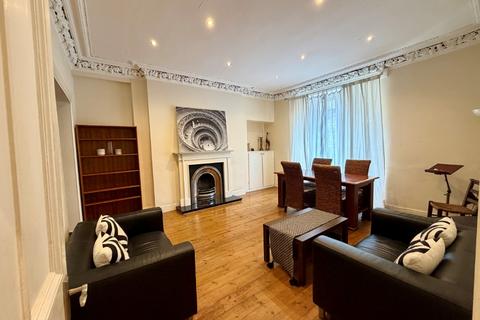 2 bedroom flat to rent, Orwell Place, Haymarket, Edinburgh, EH11