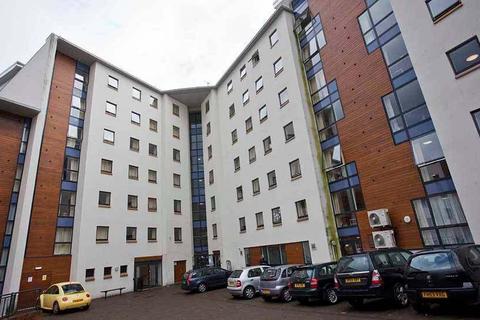 1 bedroom in a flat share to rent - 17 Hawkhill, Dundee, Scotland DD1 5DL