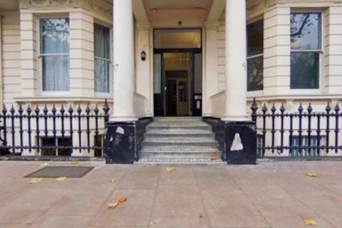 1 bedroom in a flat share to rent - Halpin House, 97 Queen’s Gate, London, SW7 5AB