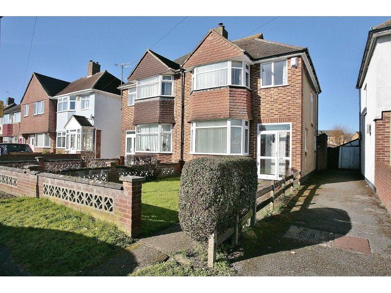 Herschel Crescent, Oxford... 3 bed semidetached house £375,000