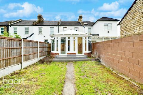 85 Westbury Road, Ilford, IG1 3BW