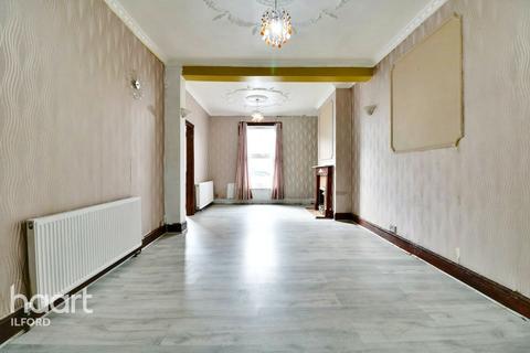 85 Westbury Road, Ilford, IG1 3BW
