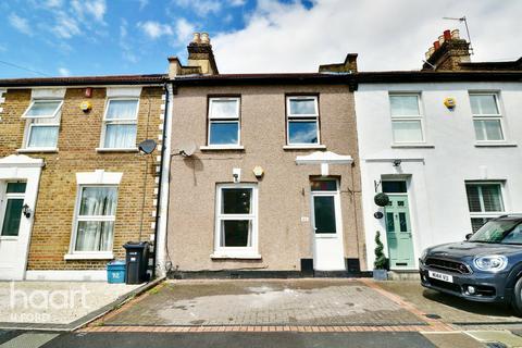 85 Westbury Road, Ilford, IG1 3BW