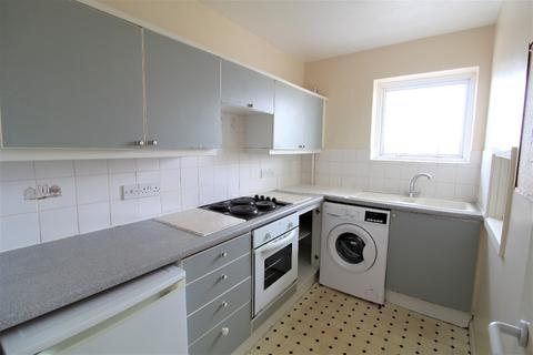 1 bedroom flat to rent, Furze Hill, Hove, BN3