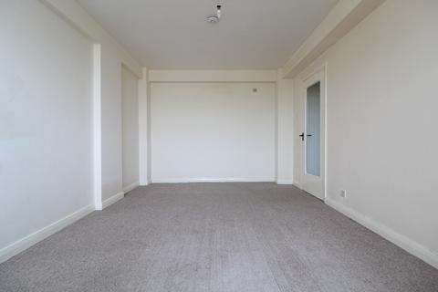 1 bedroom flat to rent, Furze Hill, Hove, BN3