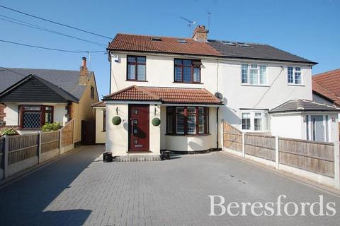 626 Rayleigh Road, Hutton, Brentwood, CM13 1SG