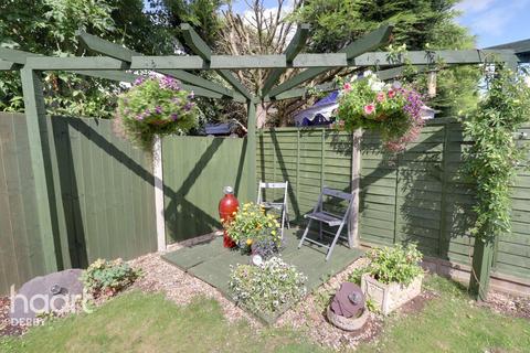 35 Marston Brook, Hilton, Derby, DE65 5HS