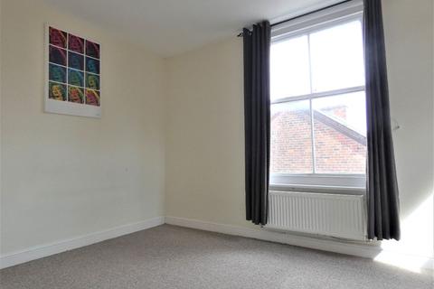 2 bedroom flat to rent - Flat 3, Hartshill Road, Hartshill, Stoke on Trent, ST4 7LU