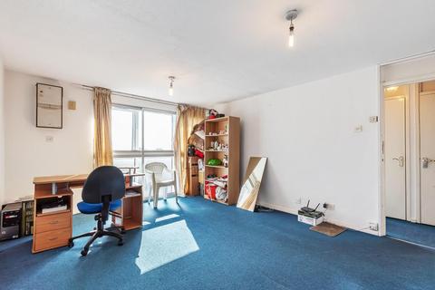 57 Harris Close, Hounslow, TW3 4JU