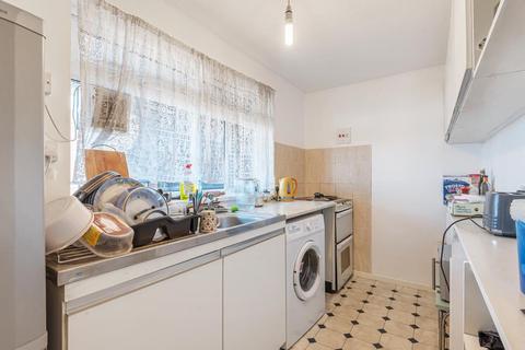57 Harris Close, Hounslow, TW3 4JU