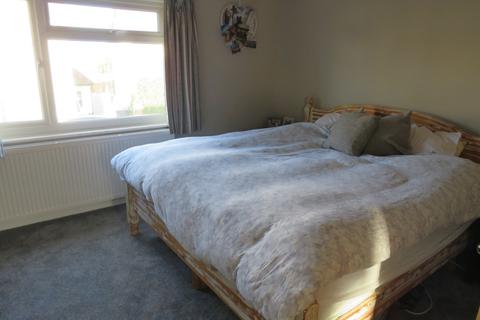 50 Malcolm Road, Northampton, NN2 7EB
