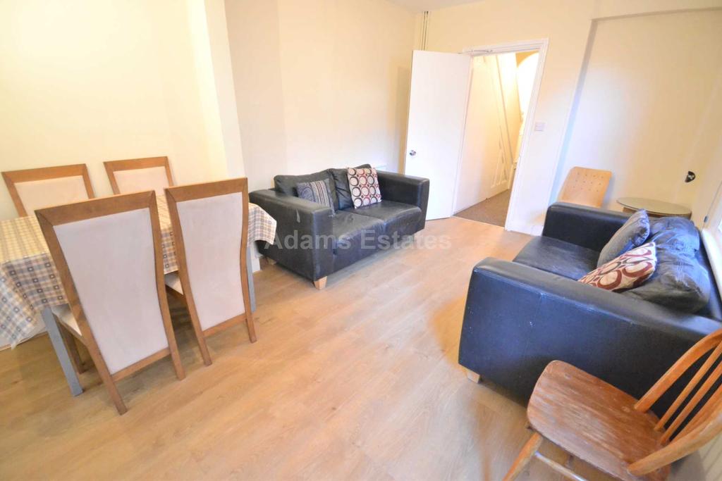 Palmer Park Avenue, Reading 5 bed terraced house £425,000