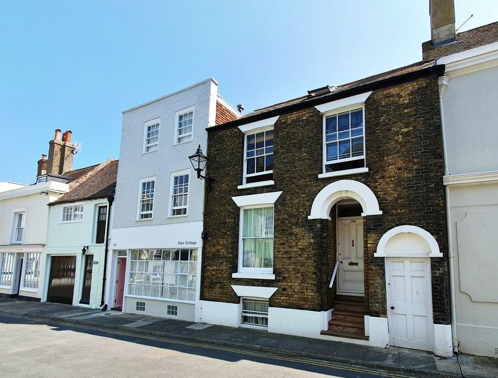 Middle Street, Deal 3 bed terraced house £495,000
